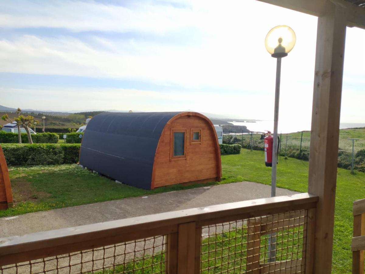 Bungalow 3 Personas - Camping Playa De Tapia Tapia De Casariego Exteriör bild